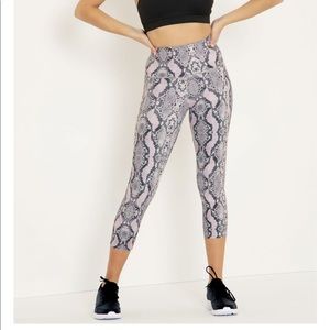 Blackmilk PASTEL SERPENT HW BATTLE PANTS small